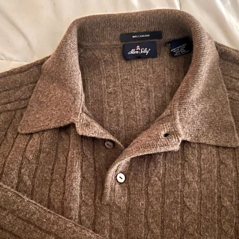 Allen Solly 100% cashmere light brown men’s sweater w/ collar XL - Picture 3 of 4